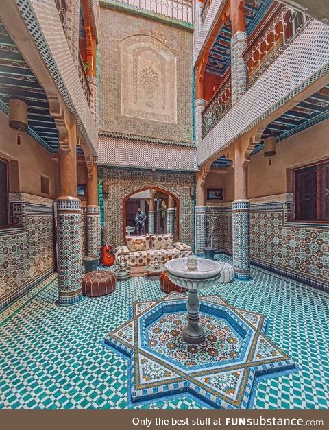 Mosaic in Moroccan architecture