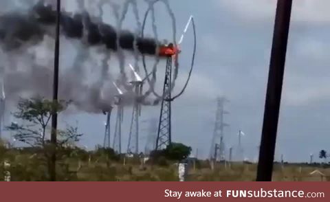 Wind turbine on fire after the brake fails