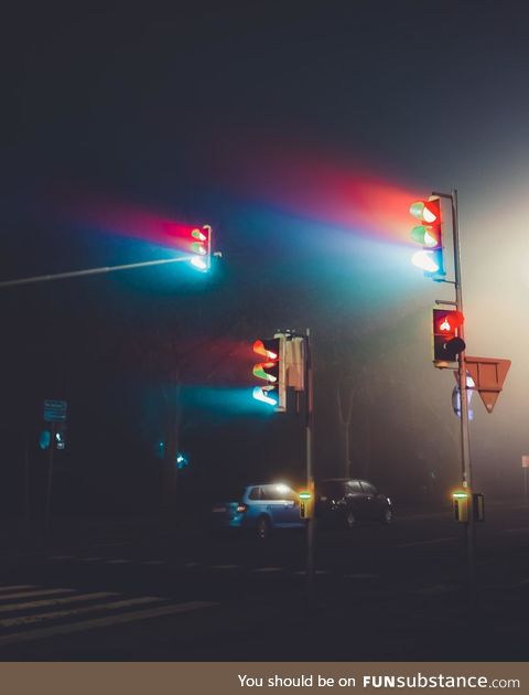 The traffic lights yesterday at midnight