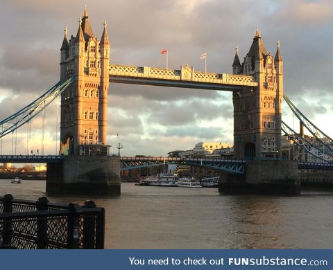 Finally stopped raining long enough for this picture of the London Bridge