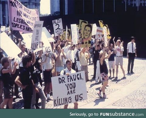 A crowd of future Trump supporters protest the COVID-19 lockdowns