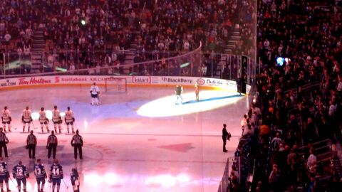 Canadians finish the American National anthem [WholesomeSubstance]