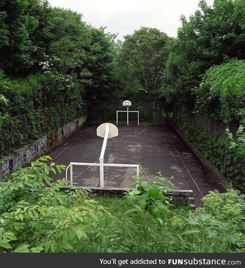 Hidden court