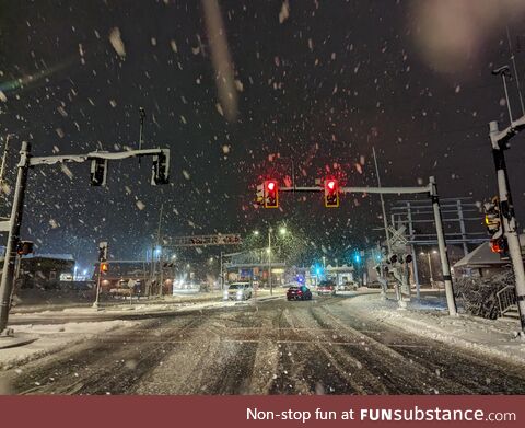 Heavy snowfall downtown