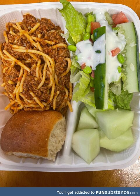 Middle school lunch - Honolulu