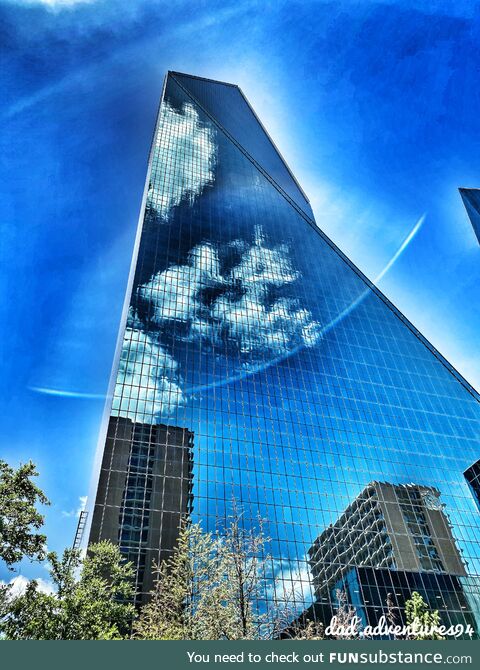 Fountain place skyscraper dallas, tx