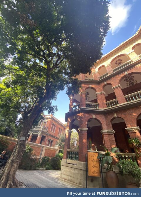 ????Ancient buildings and trees