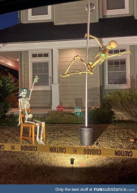 A neighbor’s 2022 Halloween decoration