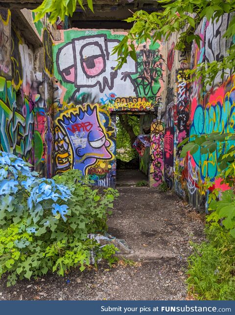 Graffiti pier, pennsylvania [oc]