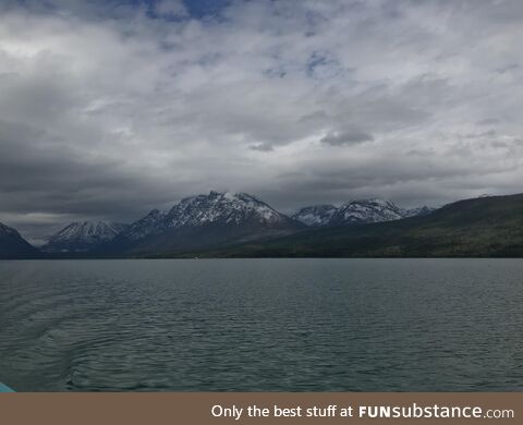 A frosty lake in montana (OC)