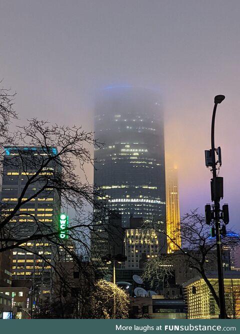 [OC] The way the fog mixes with this lighting in Minneapolis