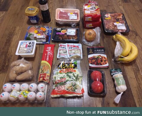 ¥5500 ($37USD) worth of groceries in Japan