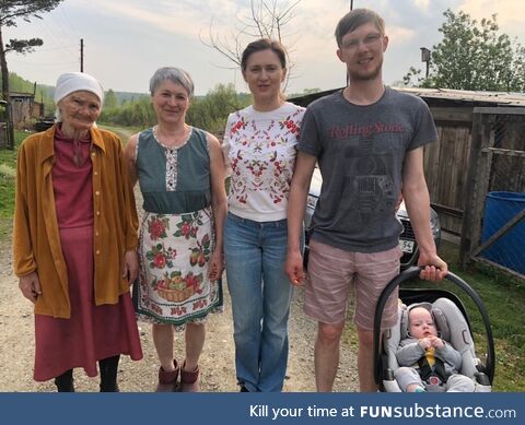 One photo - five generations