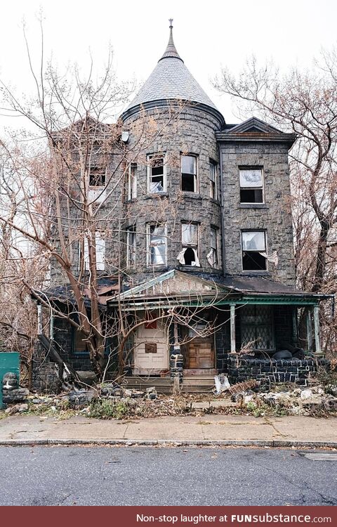 This old abandoned mansion in Philly