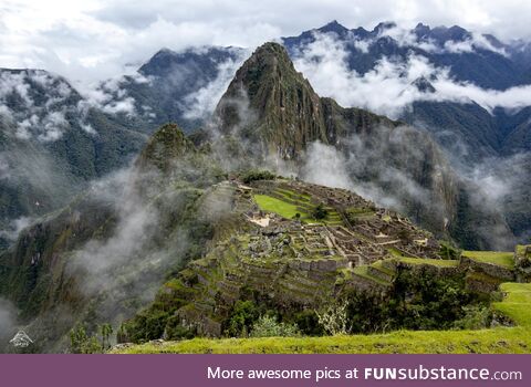 Machu picchu [oc]