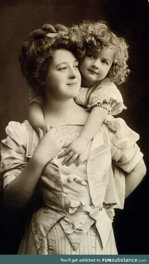 Mom and daughter, c. 1905