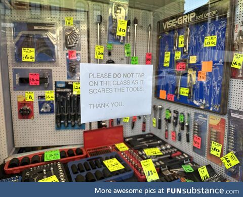 Don’t tap glass!