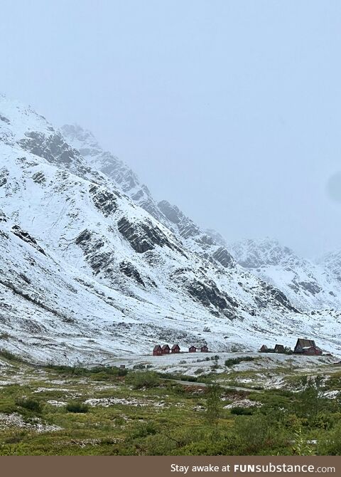 Early snow fall in alaska :)