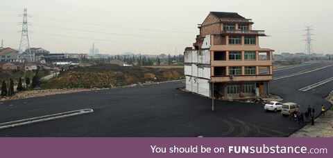 This 'nail house' in China