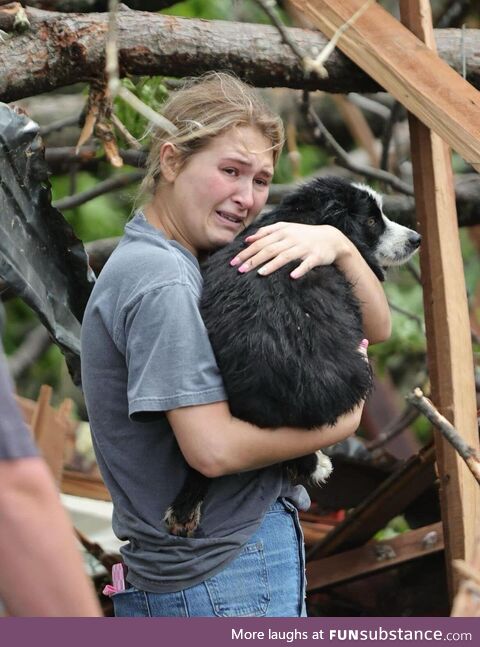 Girl reunited with pet after tornado in Sulphur, Oklahoma